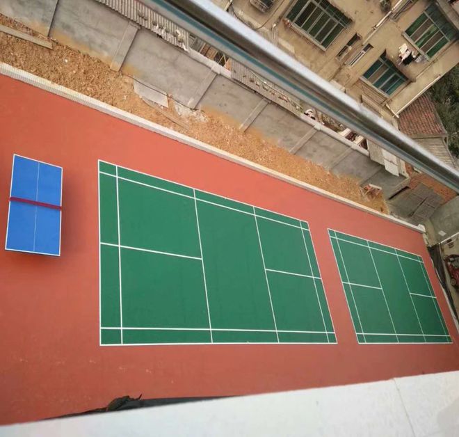 丙烯酸球场材料对人体有危害吗?